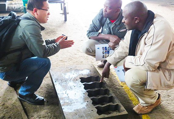 fabricante de ladrillos de construcción