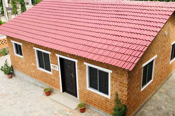 Advantage when using clay bricks for building a home such as in the photo
