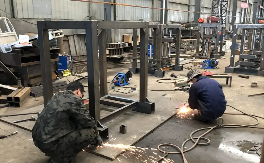  Welding of the brick machine frame